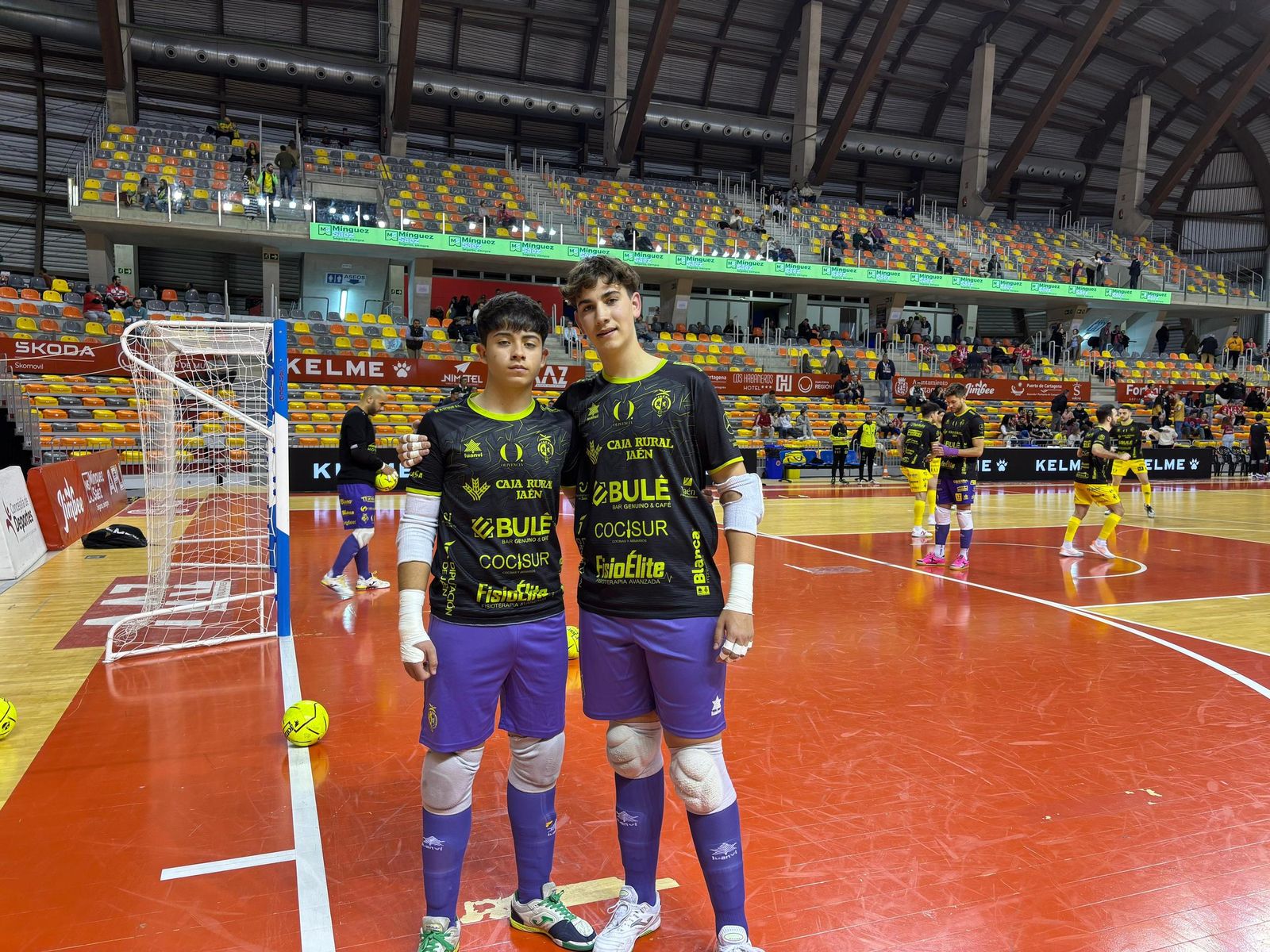 Hugo Montoro y Saúl Arias, en el Palacio de los Deportes de Cartagena.