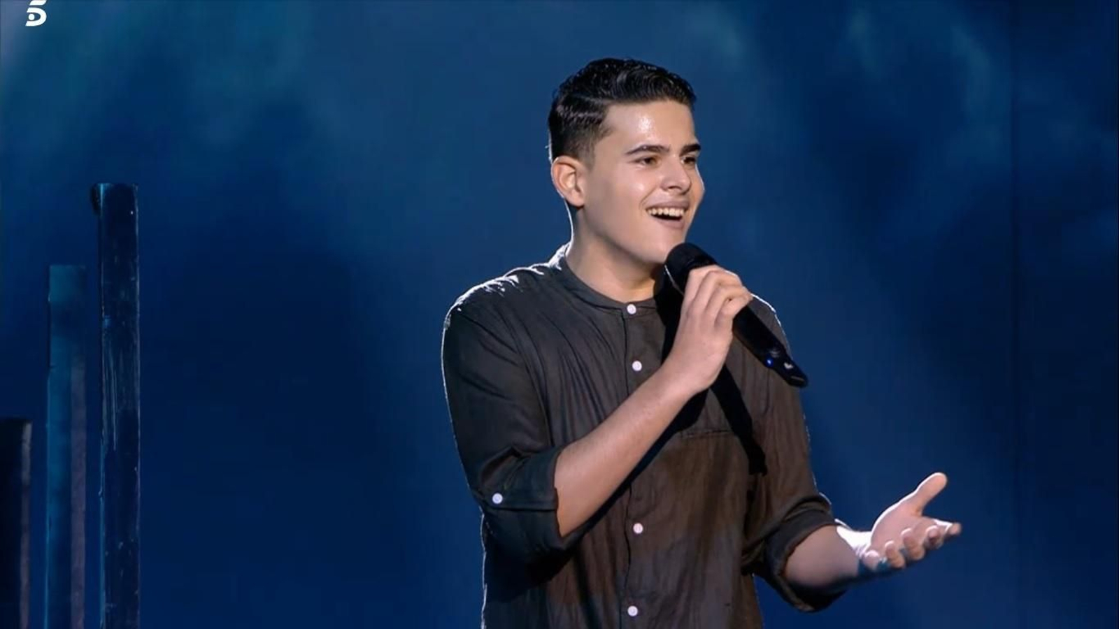 Óscar Cantalejo durante una actuación.