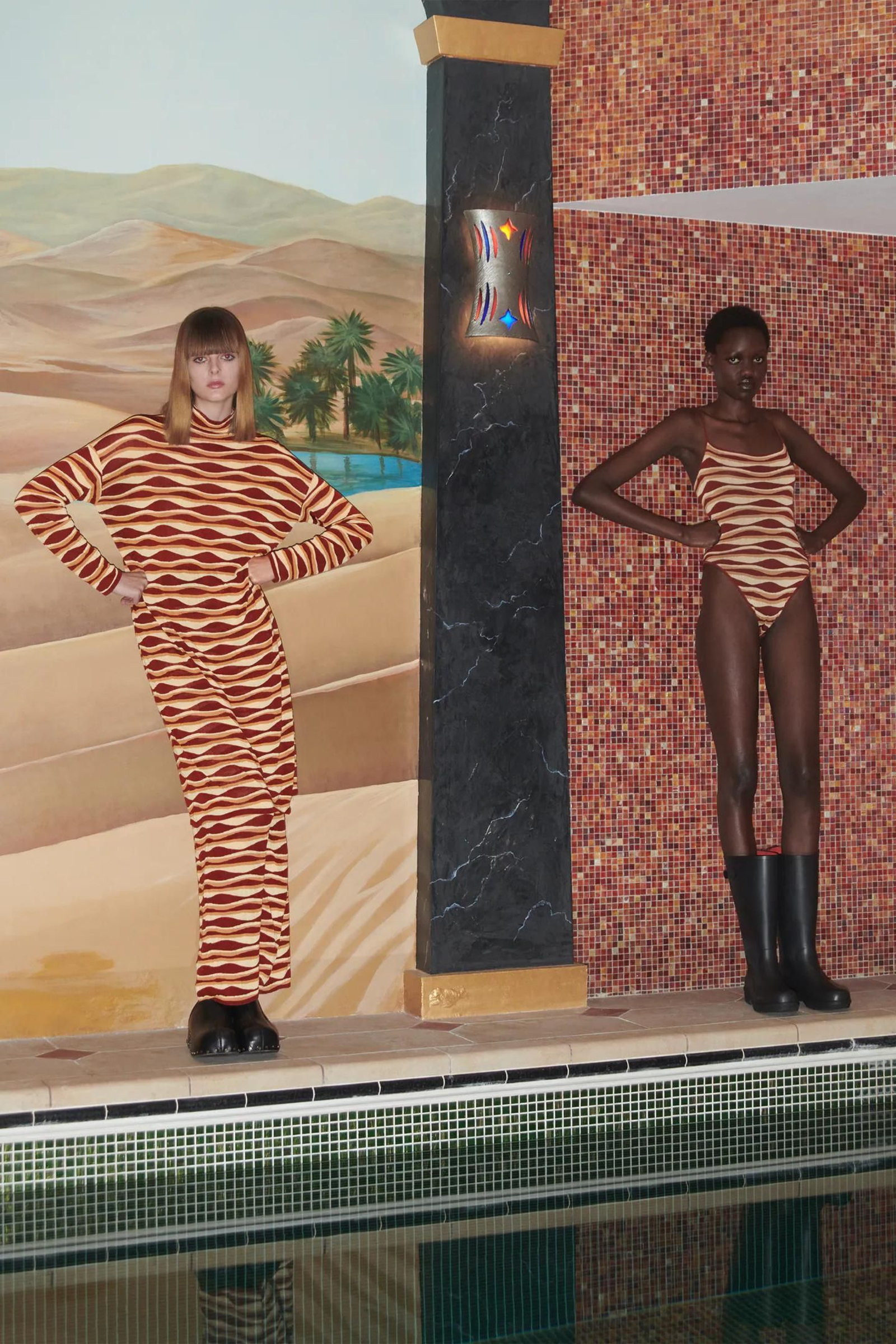 El vestido de Zara con estampado psicodélico.