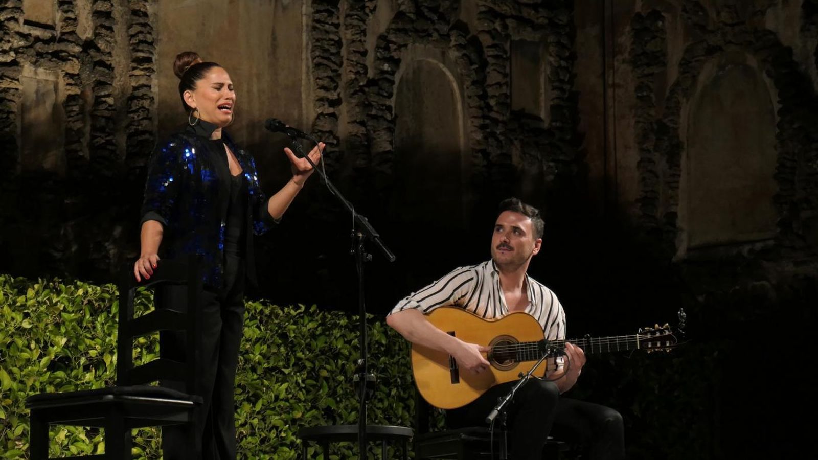 Antonia Fernández y Riki Rivera actúan el sábado en el ciclo 'Noches en los Jardines del Alcázar'.