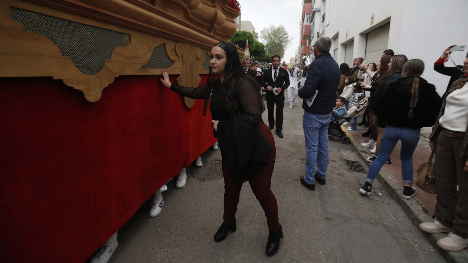 Fotos del Domingo de Ramos en La Línea: La Borriquita y Flagelación