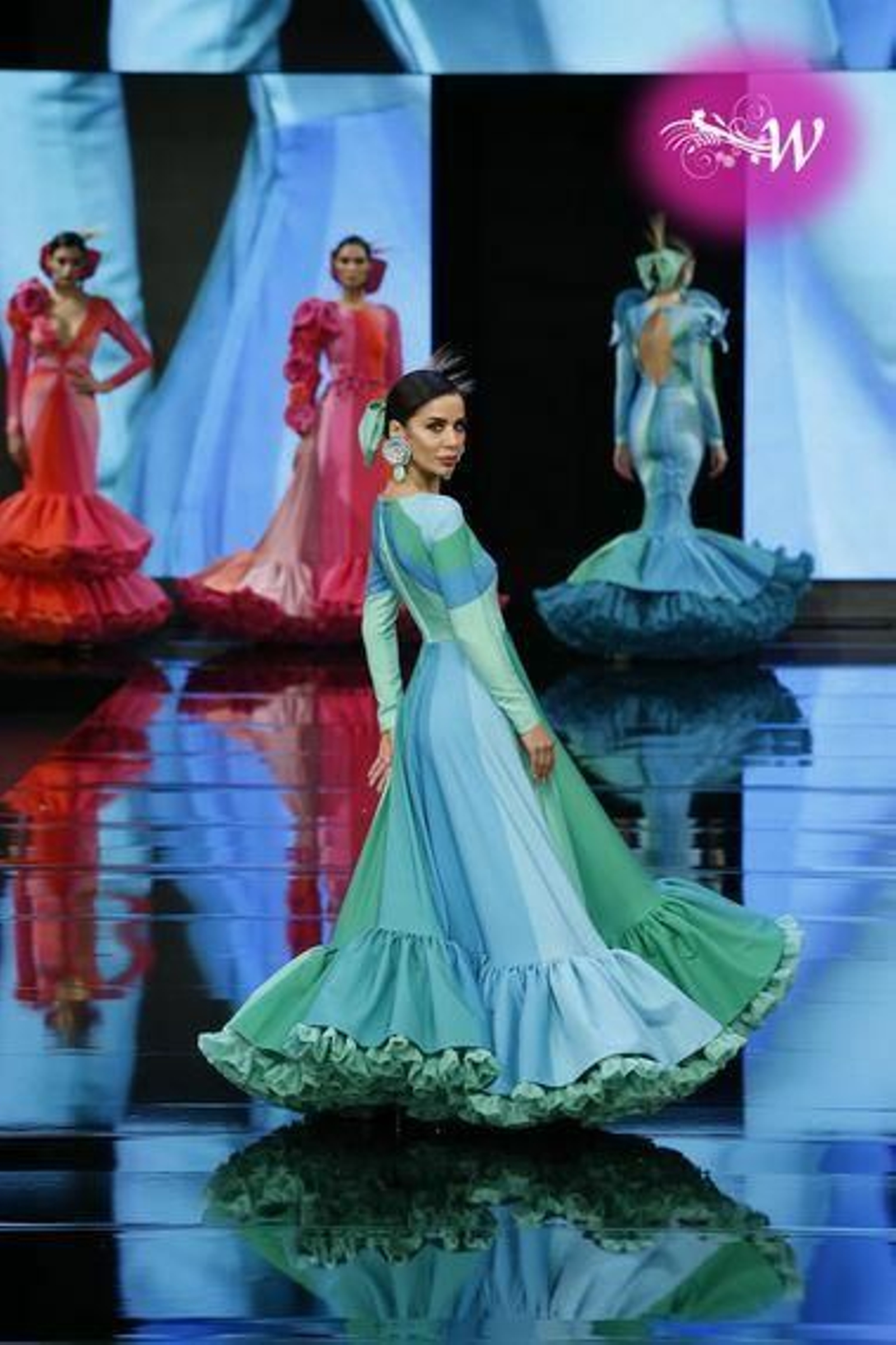 Así es la colección 2020 de flamenca de Ana Morón, todas las fotos del desfile en SIMOF