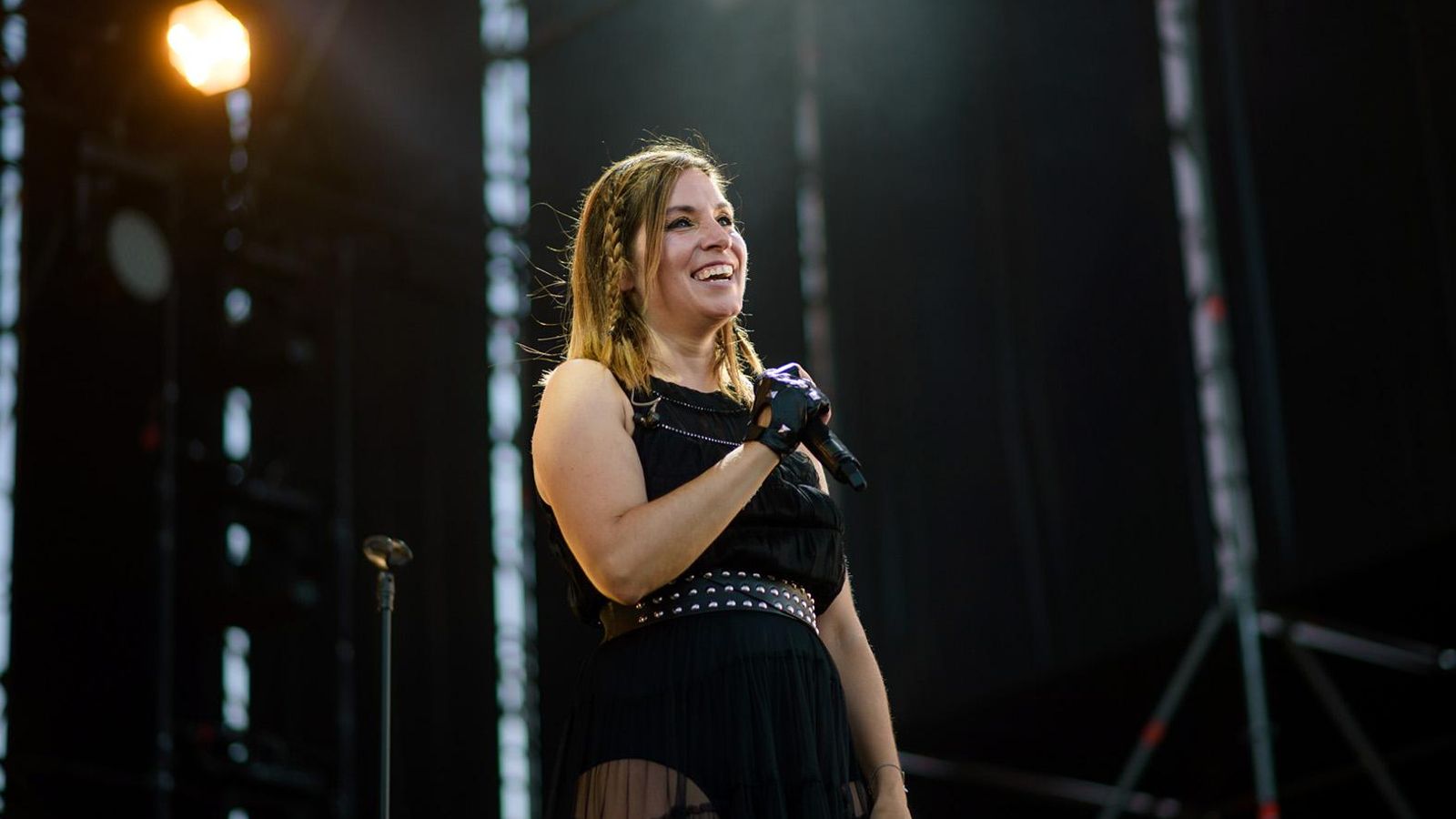 Leire, vocalista de La Oreja de Van Gogh.