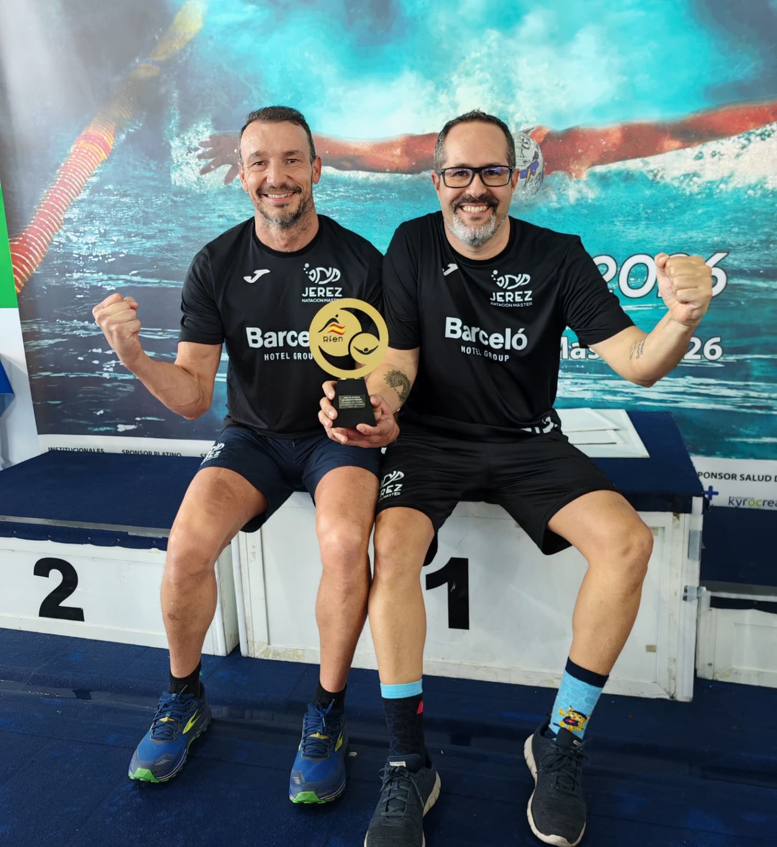 Iván Franco y Luismi Sánchez, técnicos del Jerez Natación Máster.