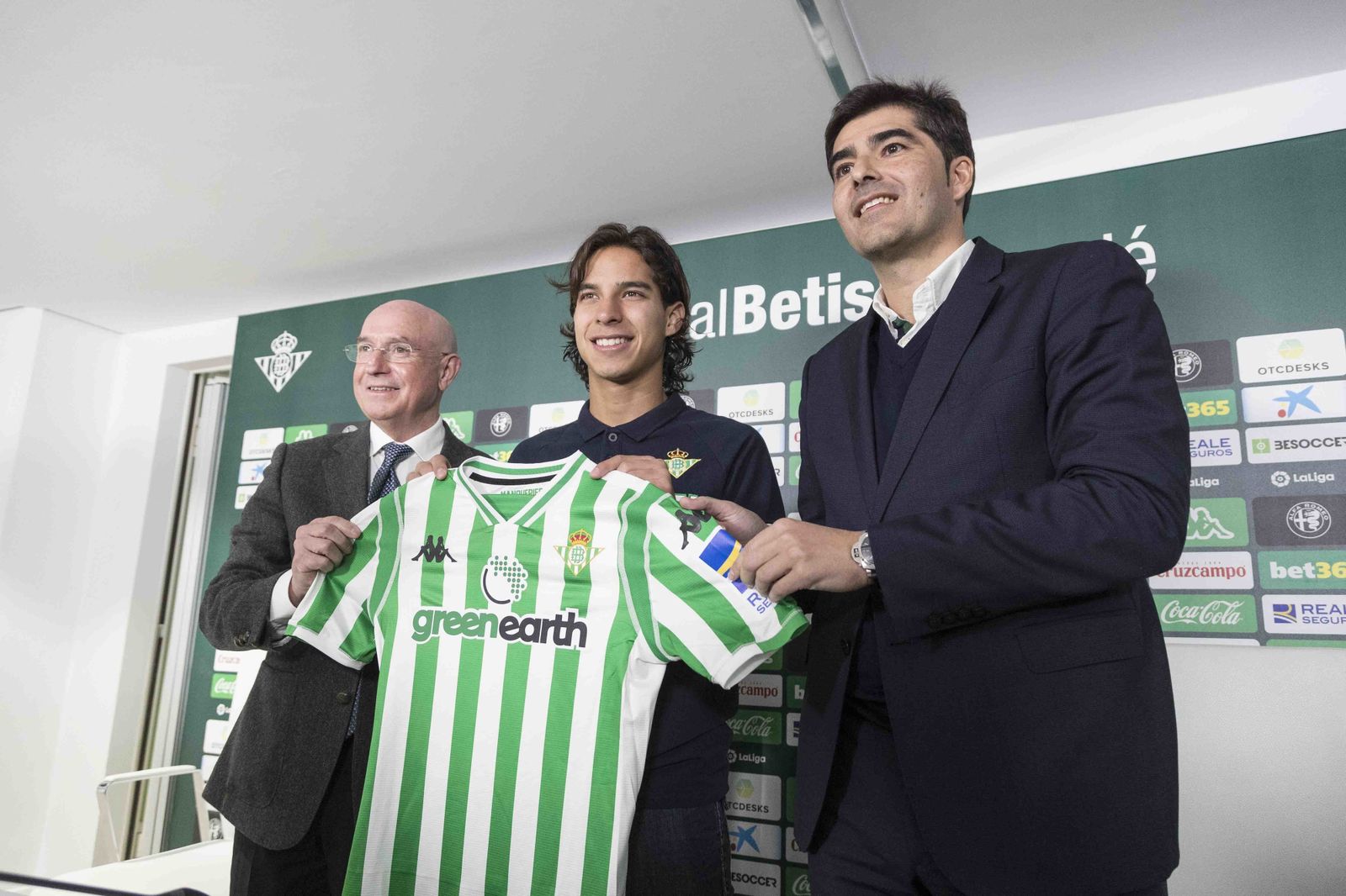 Las imágenes de la presentación de Lainez