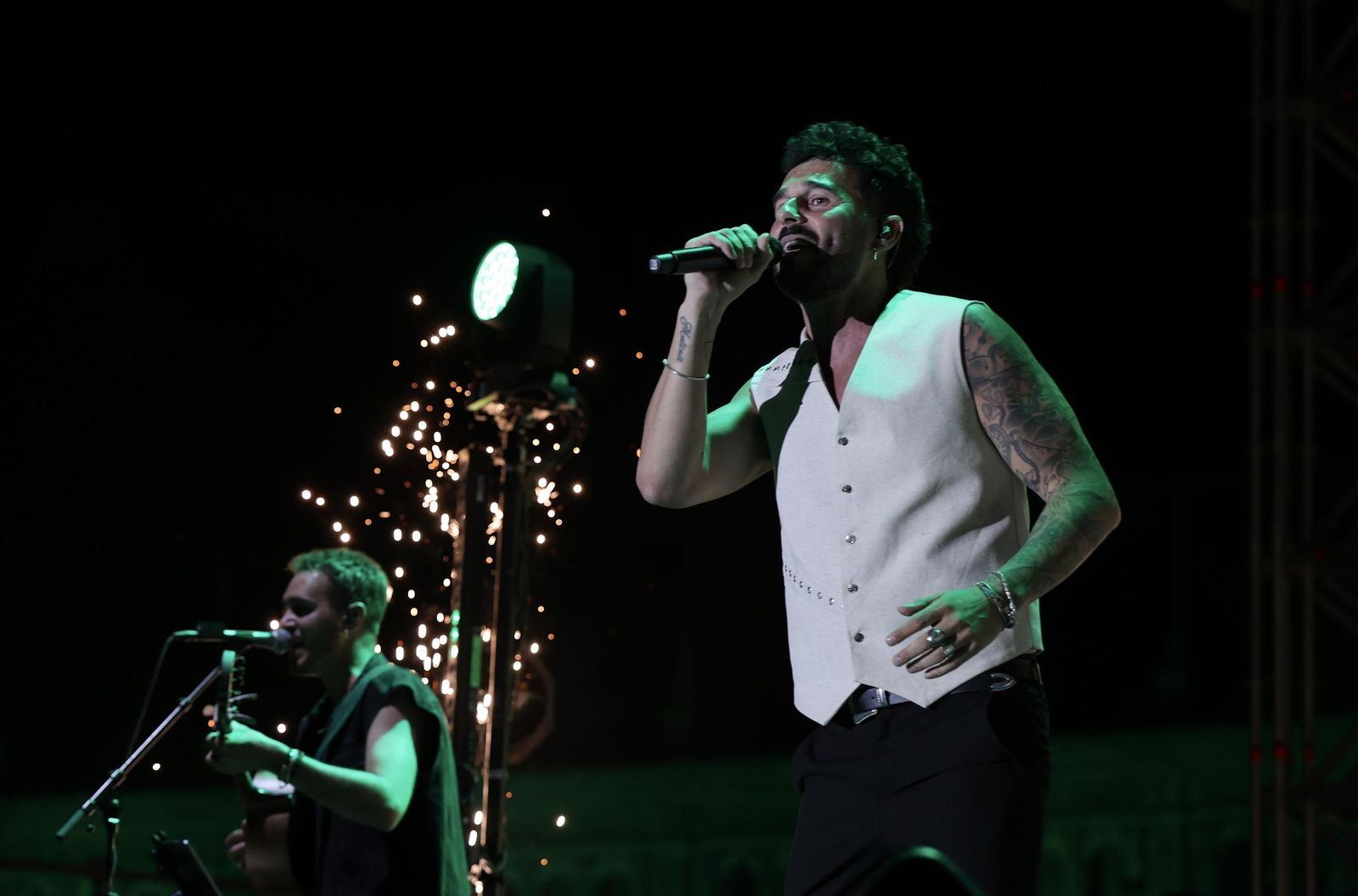 Las mejores fotos del concierto de Antoñito Molina en el Icónica Santalucía Sevilla Fest