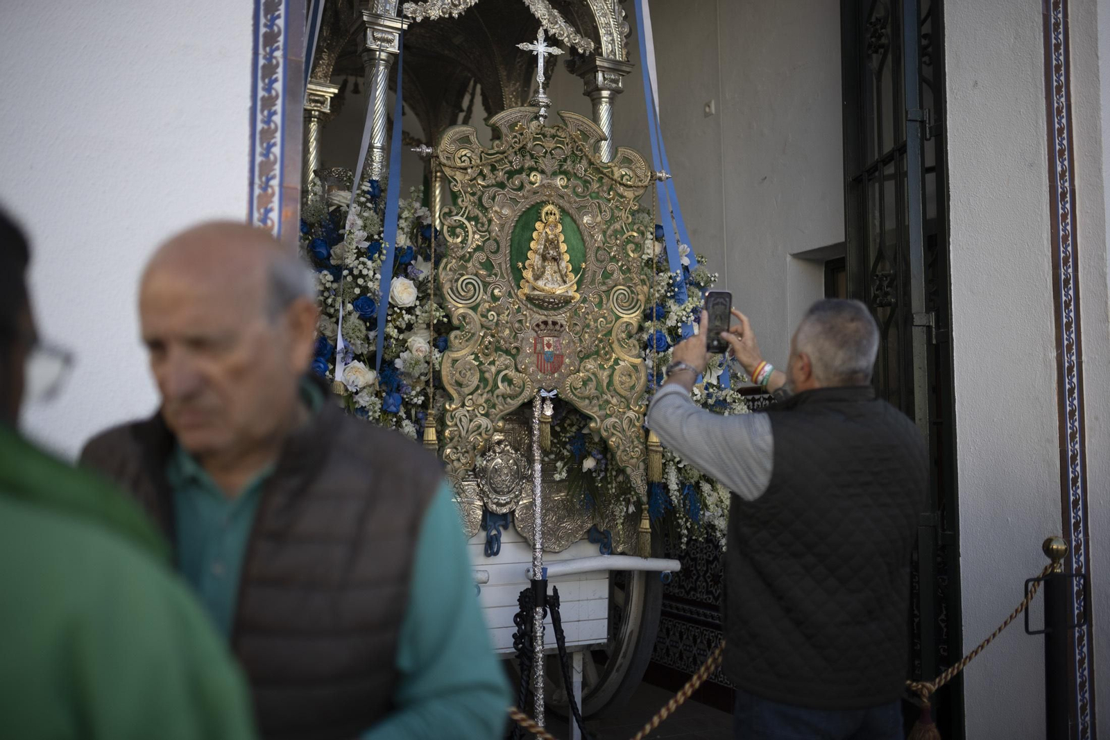 Las mejores imágenes de la procesión de la Virgen del Rocío en la aldea