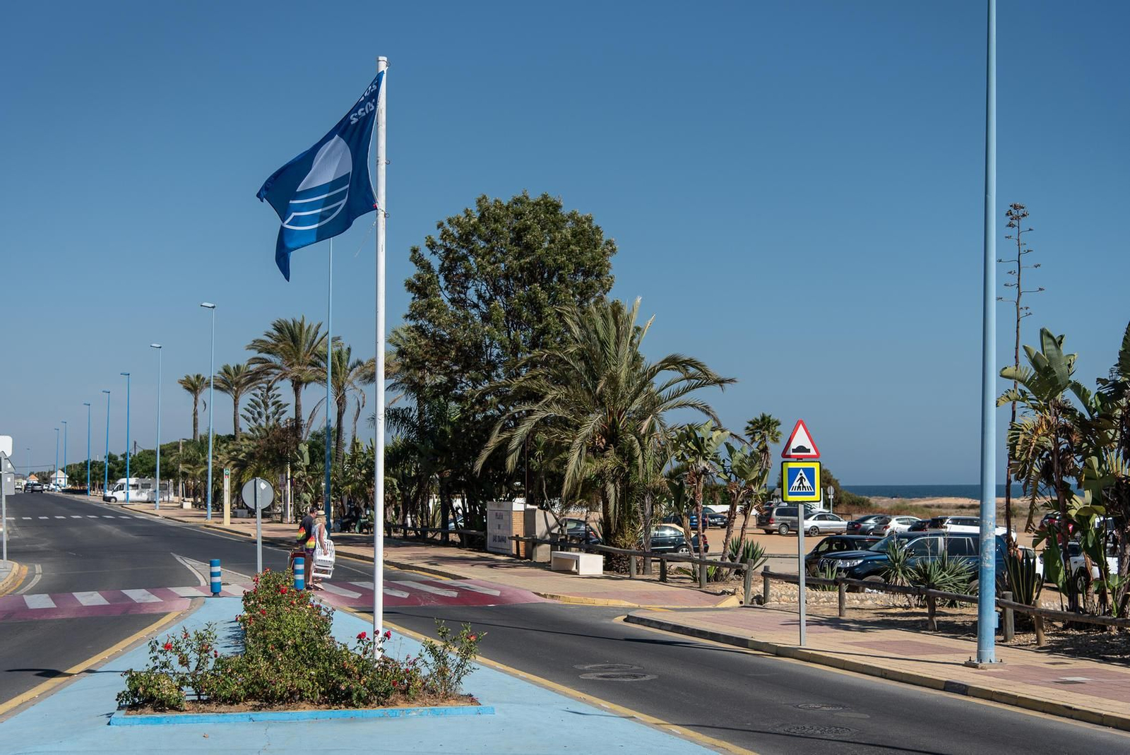Bandera azul de la playa de Las Dunas.