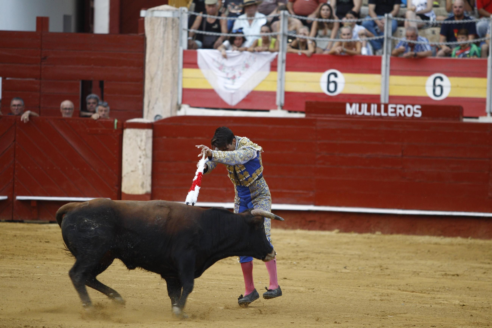 Las mejores imágenes de la clase práctica de la Escuela Municipal Taurina de Almería