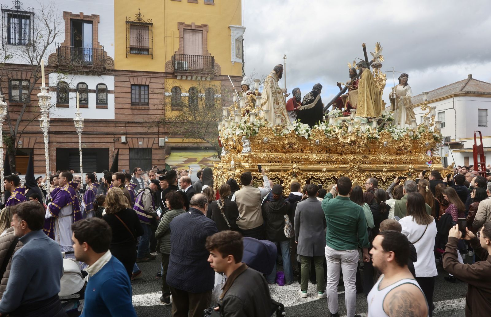 Las imágenes de la hermandad de La Trinidad en la Semana Santa de Sevilla 2024