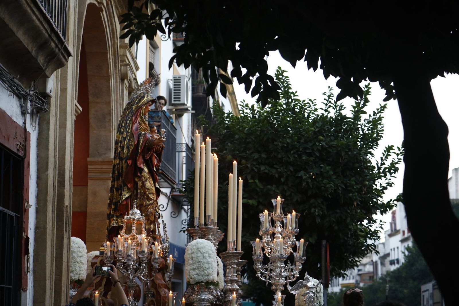 La procesión de la Virgen del Amparo de Córdoba, en fotografías