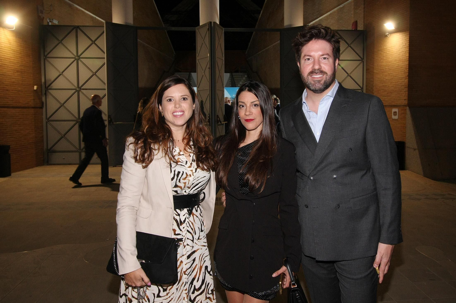 Imágenes de la recepción a los invitados a la gala del 40 aniversario de Huelva Información