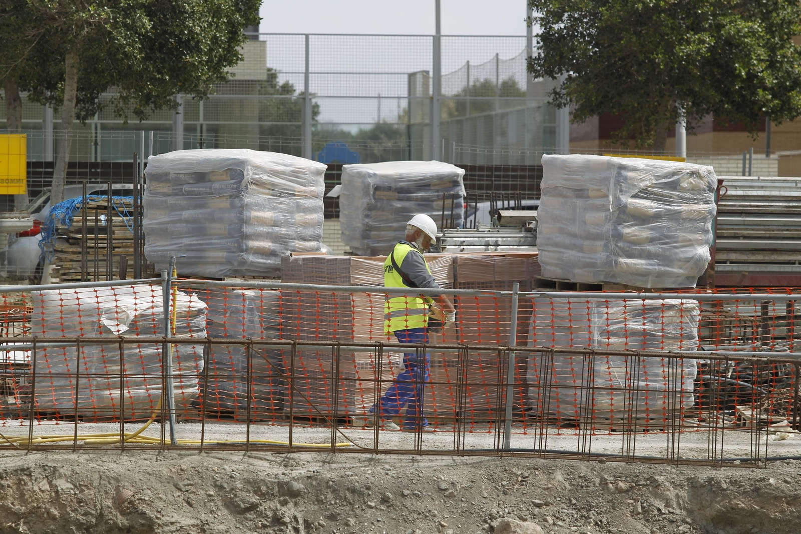 Fotogalería coronavirus a pie de obra en Almería