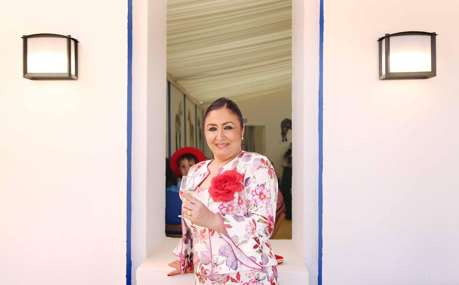 "No voy a cambiarme de camisa ahora, me moriré flamenca"