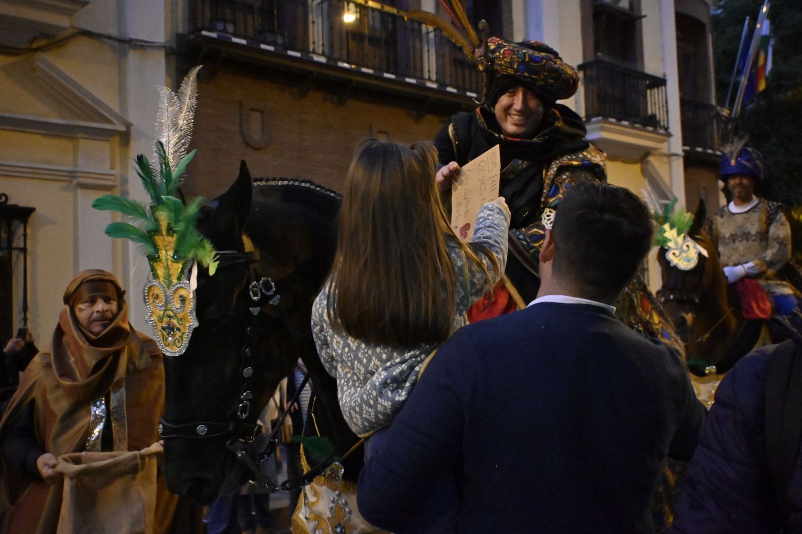 Las mejores fotografías de la llegada de los Reyes Magos a Huelva