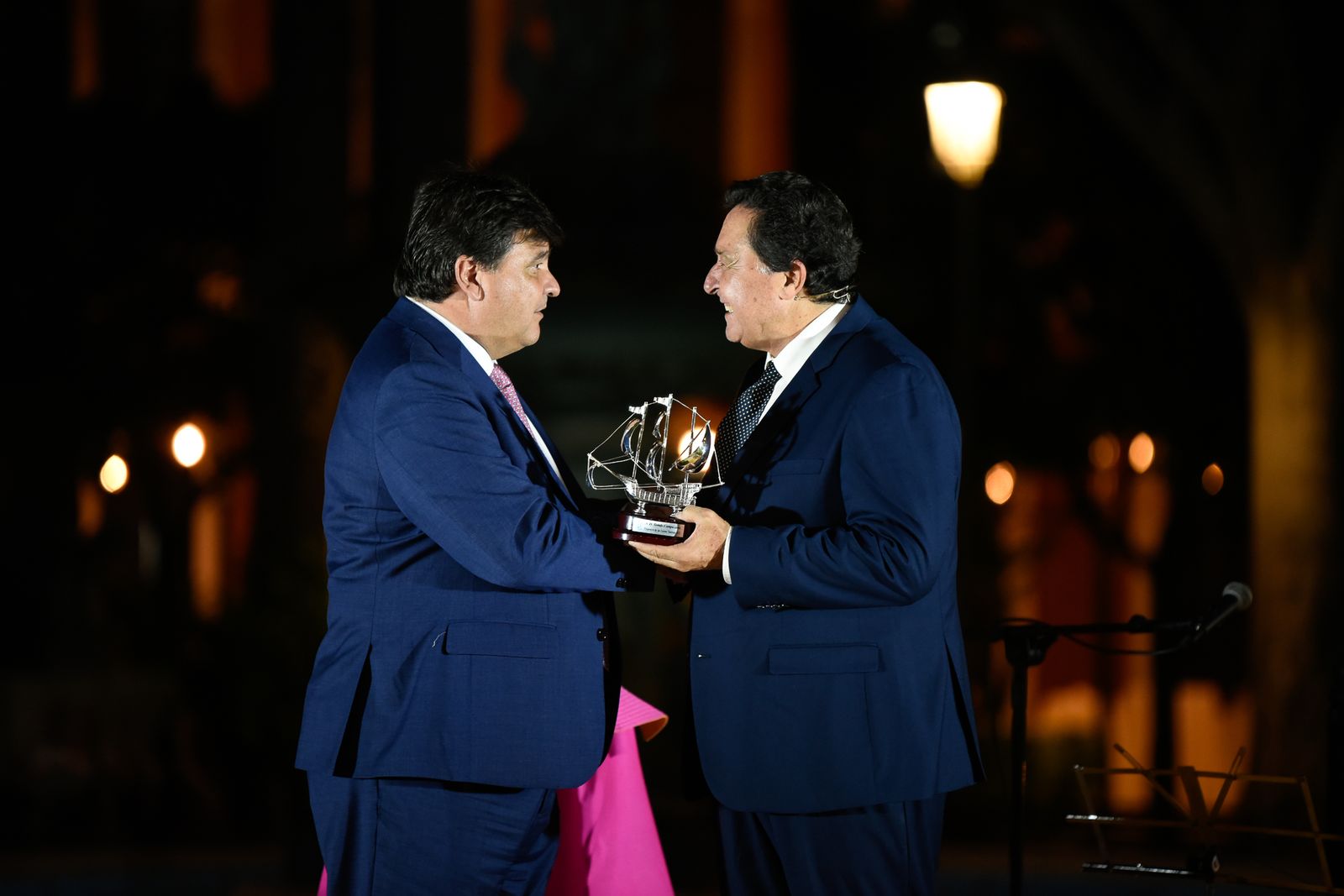 Imágenes del Pregón Taurino de las Fiestas Colombinas 2022