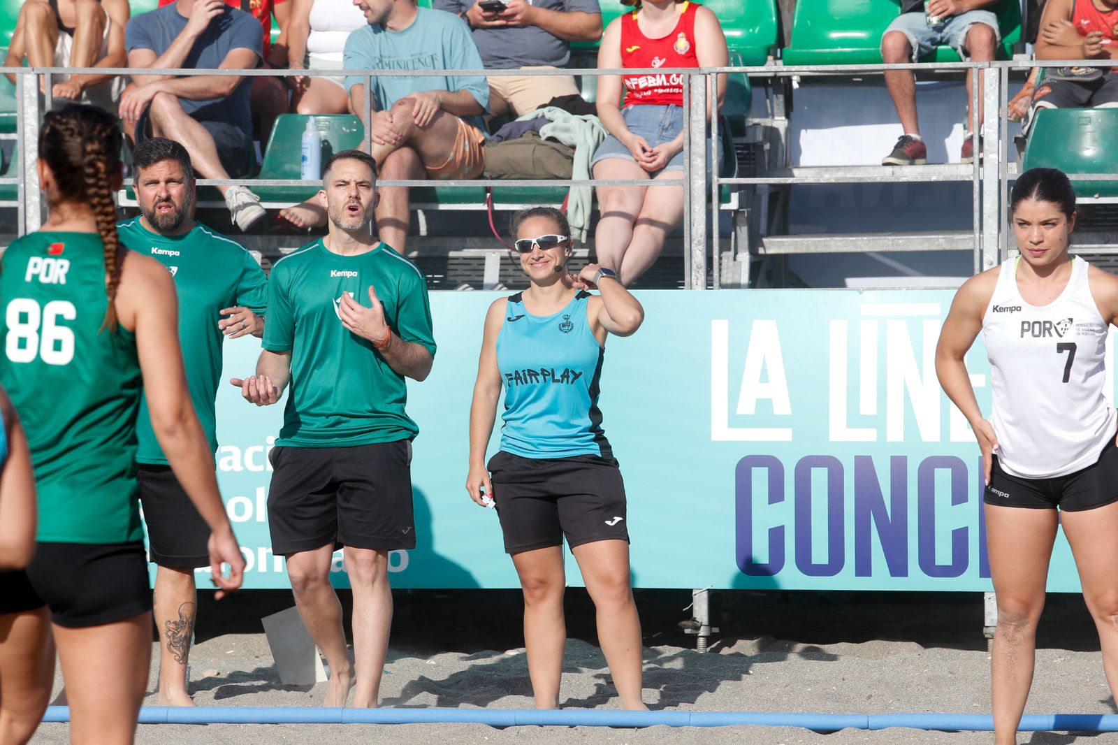 Las fotos del Torneo Internacional  de España de balonmano playa de La Línea