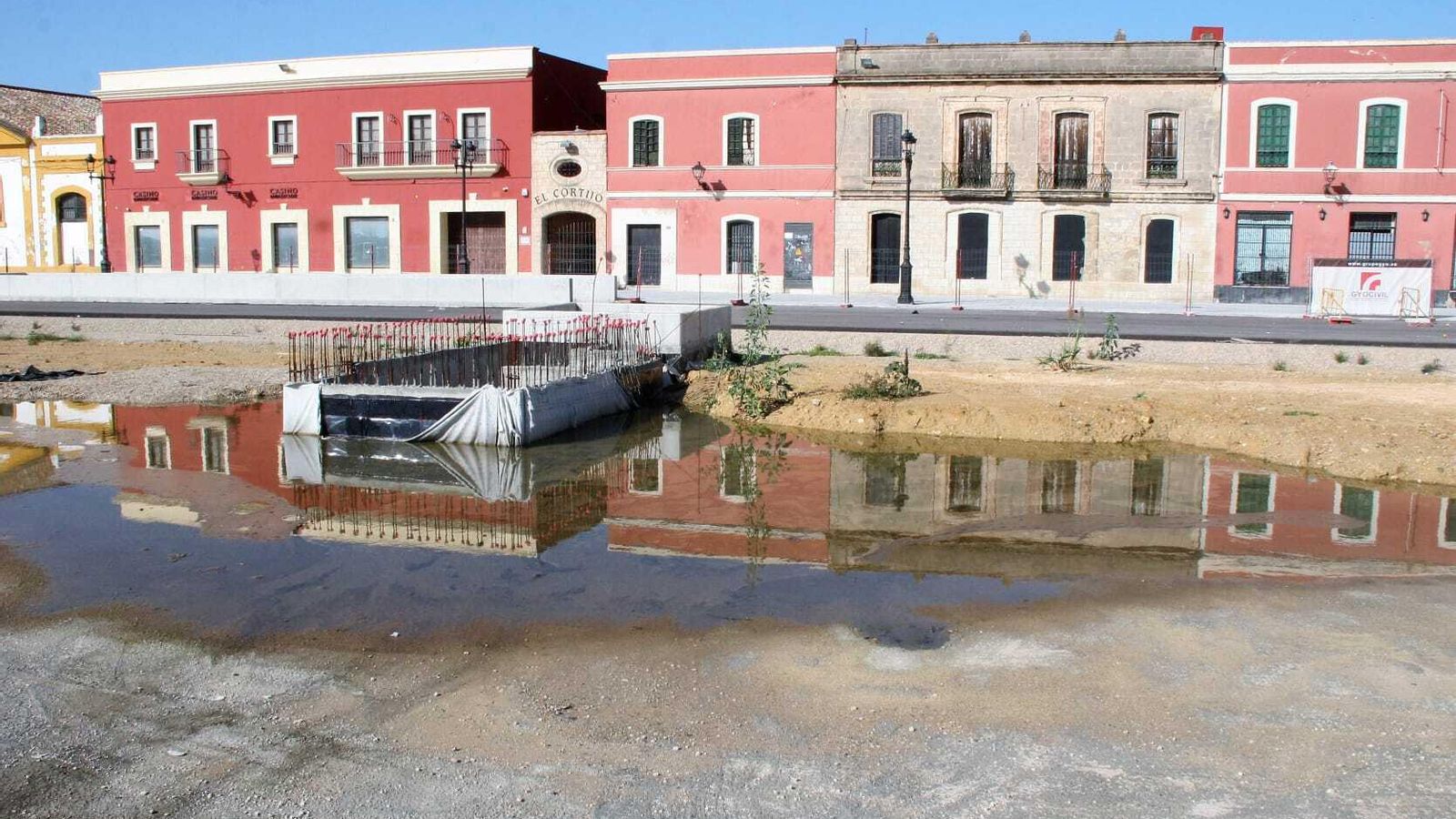 Una imagen de las obras del parking de Pozos Dulces.