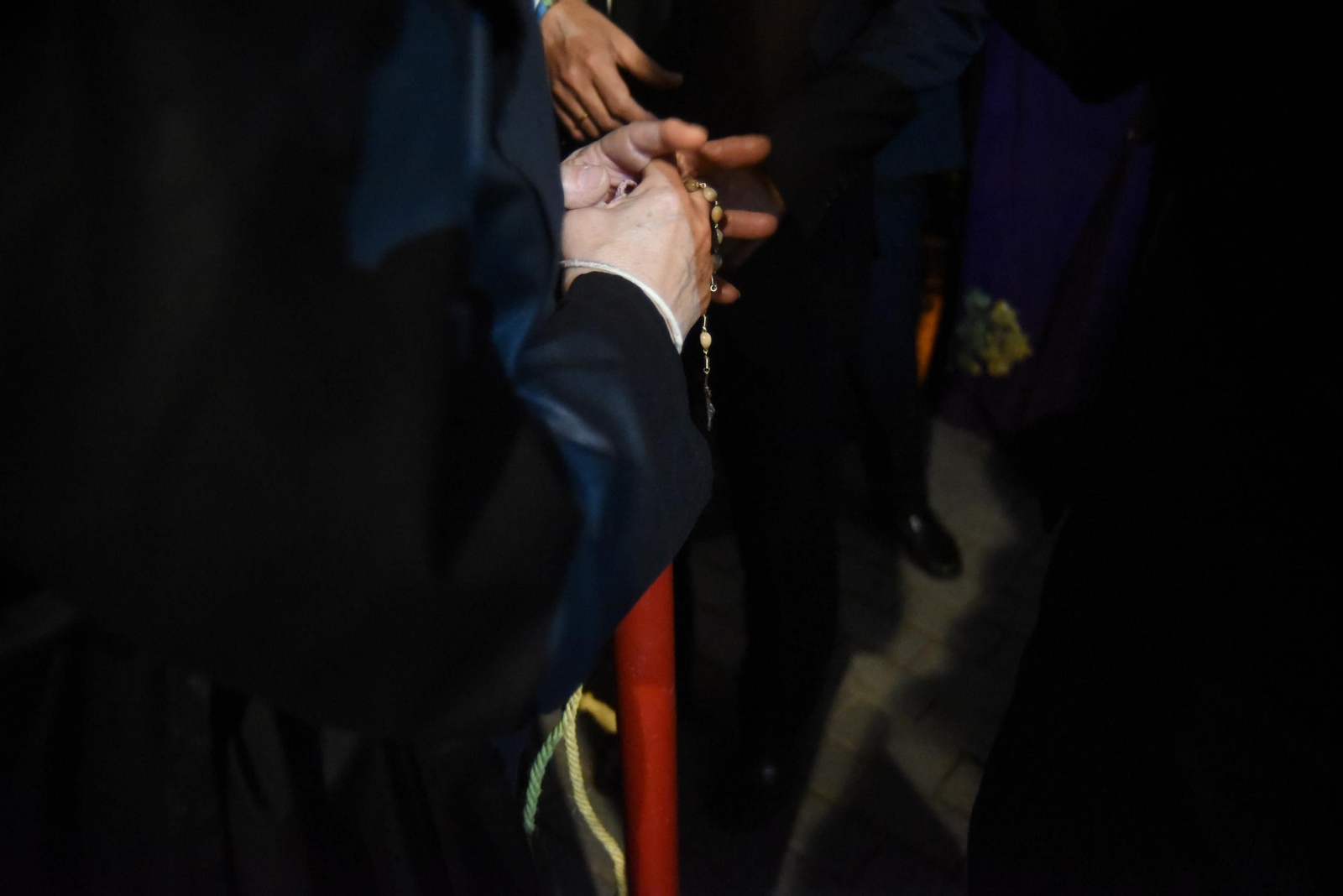 La procesión de la Buena Muerte en la Madrugada de Córdoba, en imágenes