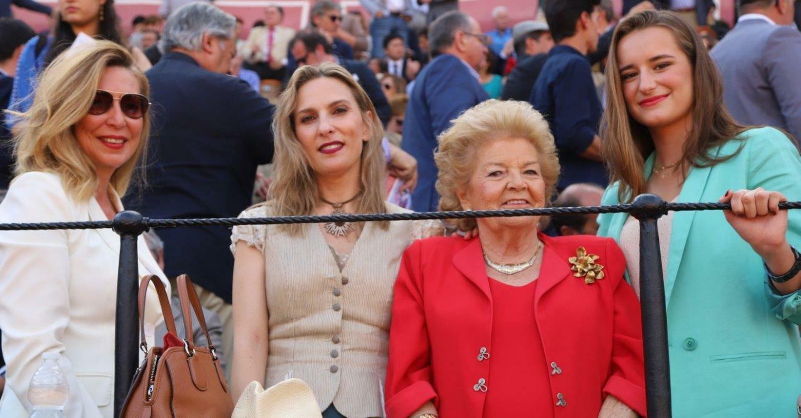 Silvia García Serrano, Diana Domecq, Ana María Bohórquez y Ana Domecq
