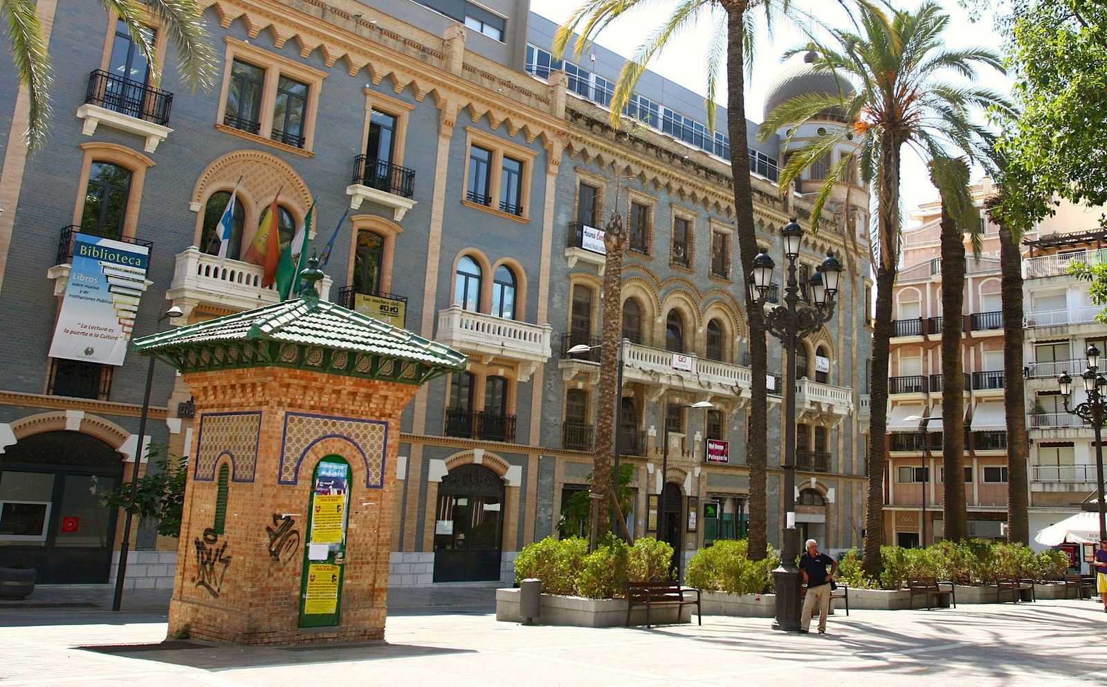 ¿Qué es el misterioso kiosco de la icónica Plaza de las Monjas de Huelva?