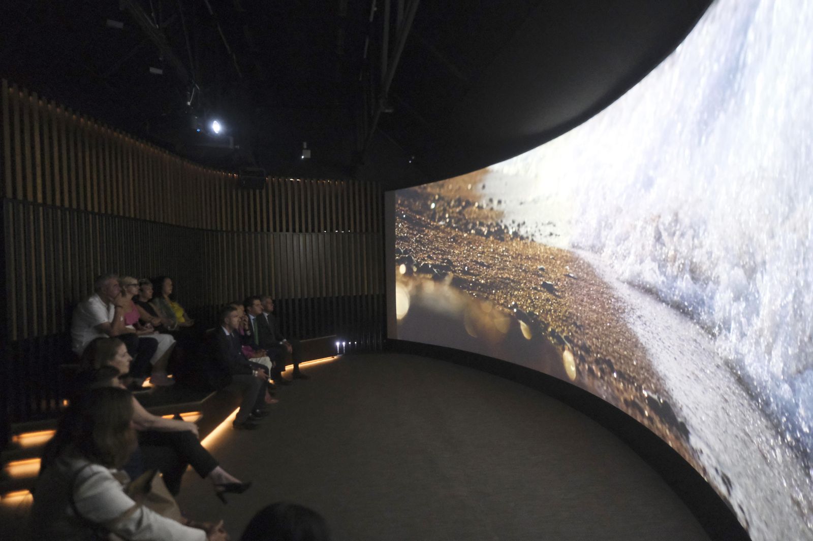 Las imágenes del estreno en Córdoba de 'Symphony', la nueva experiencia de la Fundación La Caixa