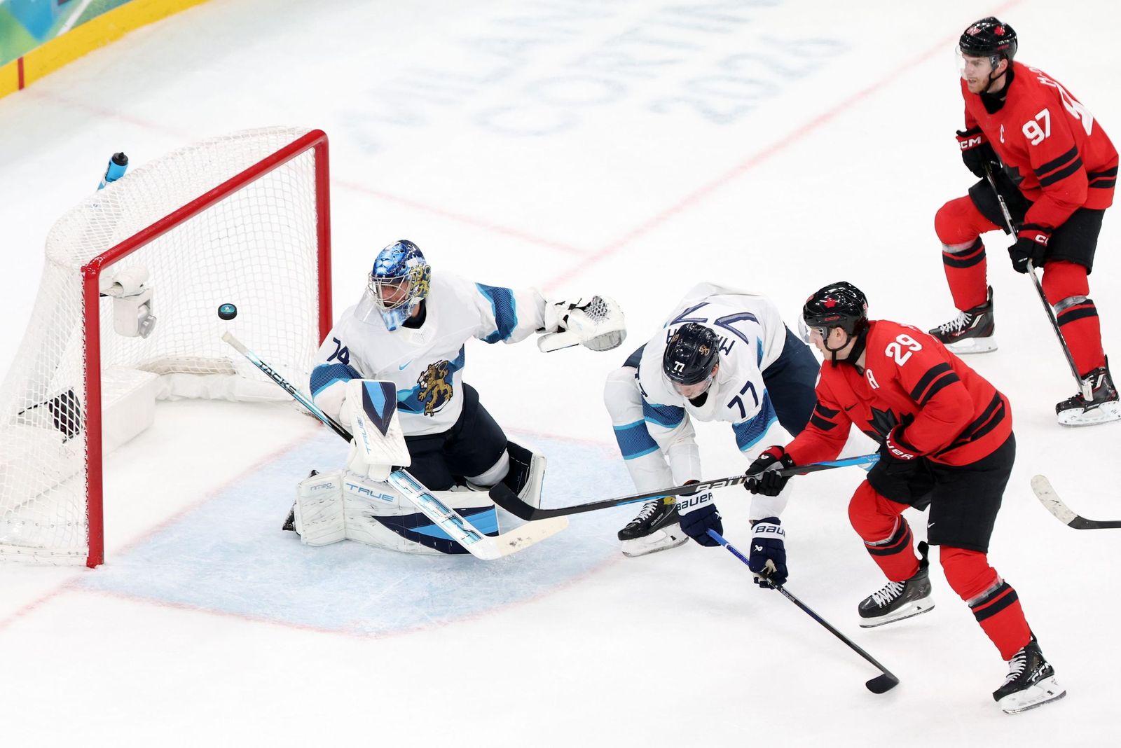 Las mejores fotos de los Juegos Olímpicos de invierno Milán Cortina d'Ampezzo 2026 | Jornada 15