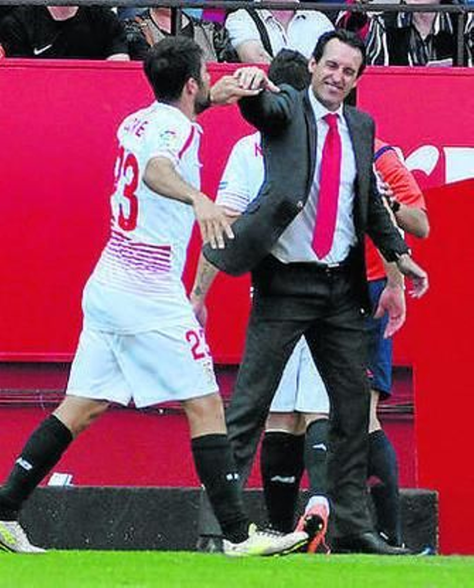 Coke celebra el 2-0 al Betis.