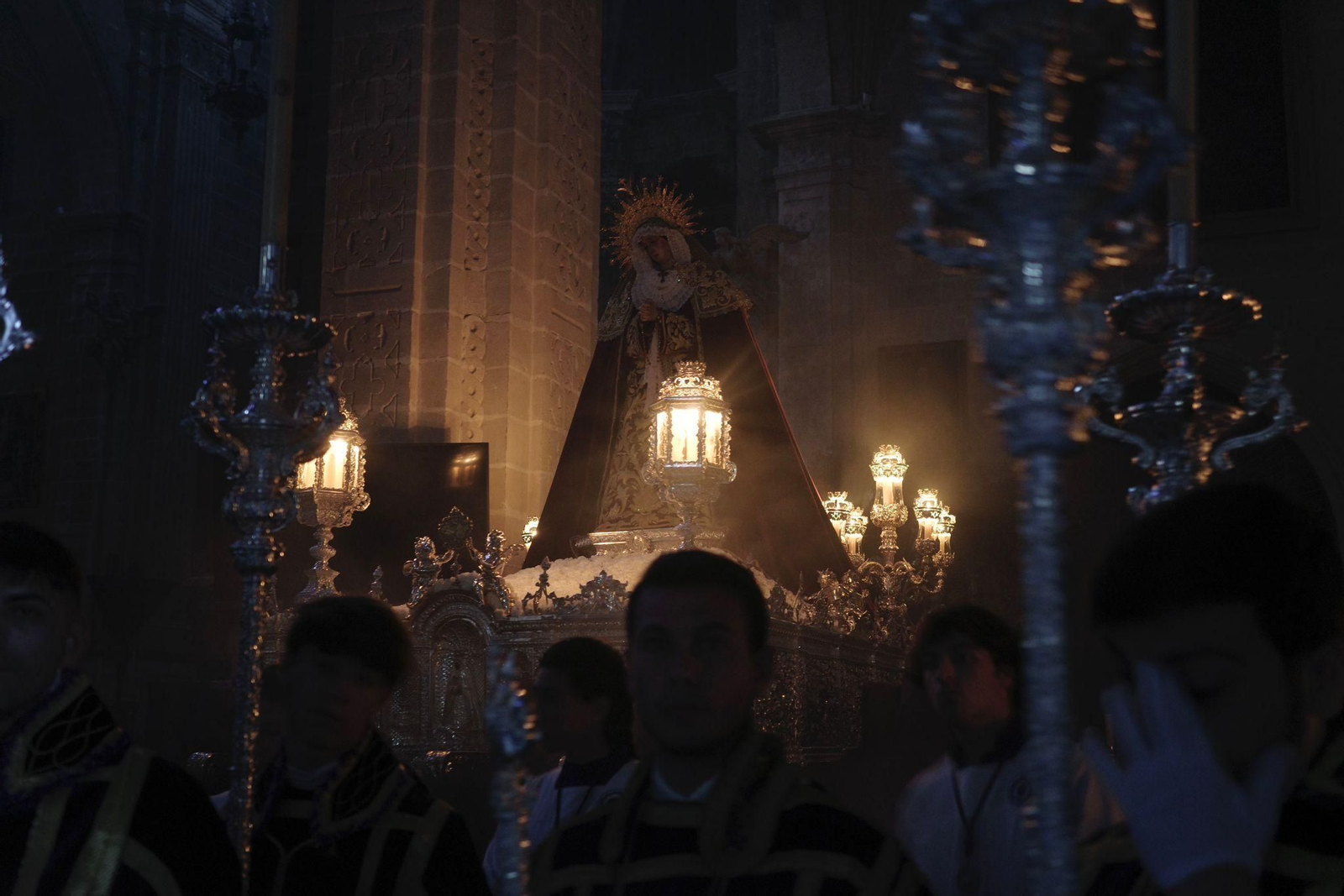 Martes Santo en El Puerto 2023: Las imágenes del Dolor y Sacrificio