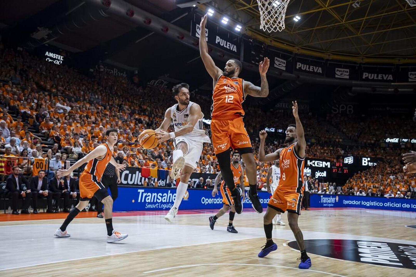 Las fotos del título del Real Madrid en baloncesto