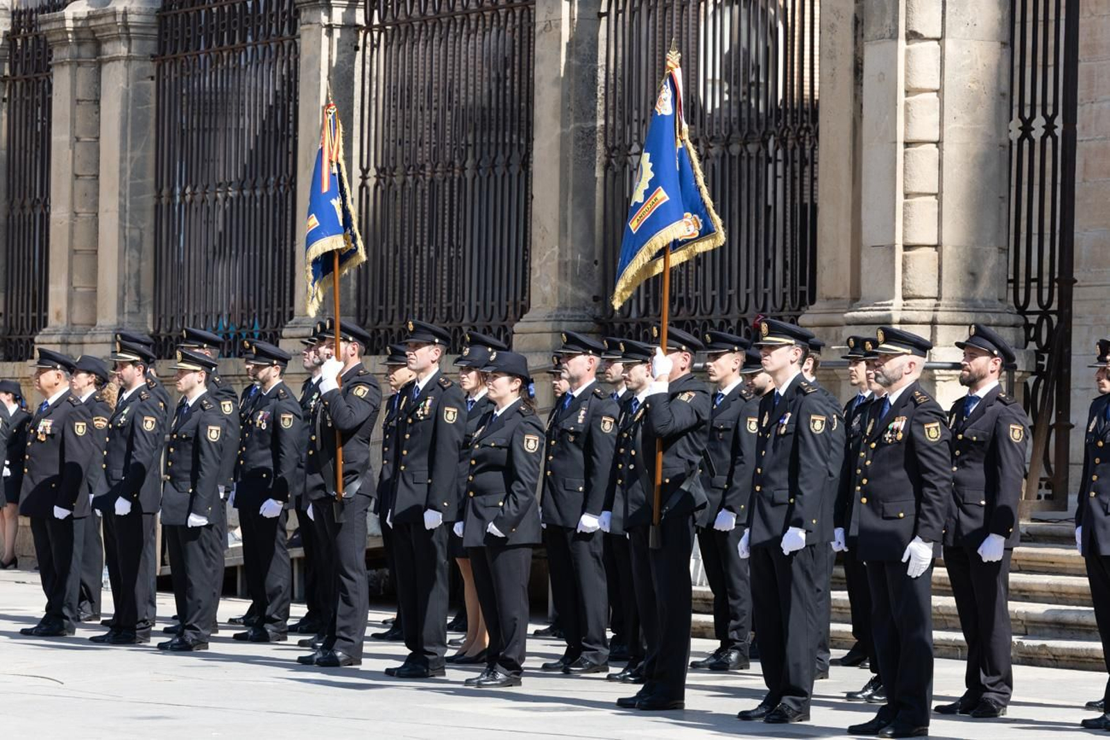 Acto por el día de la Policía Nacional, con motivo de la festividad los Santos Ángeles Custodios