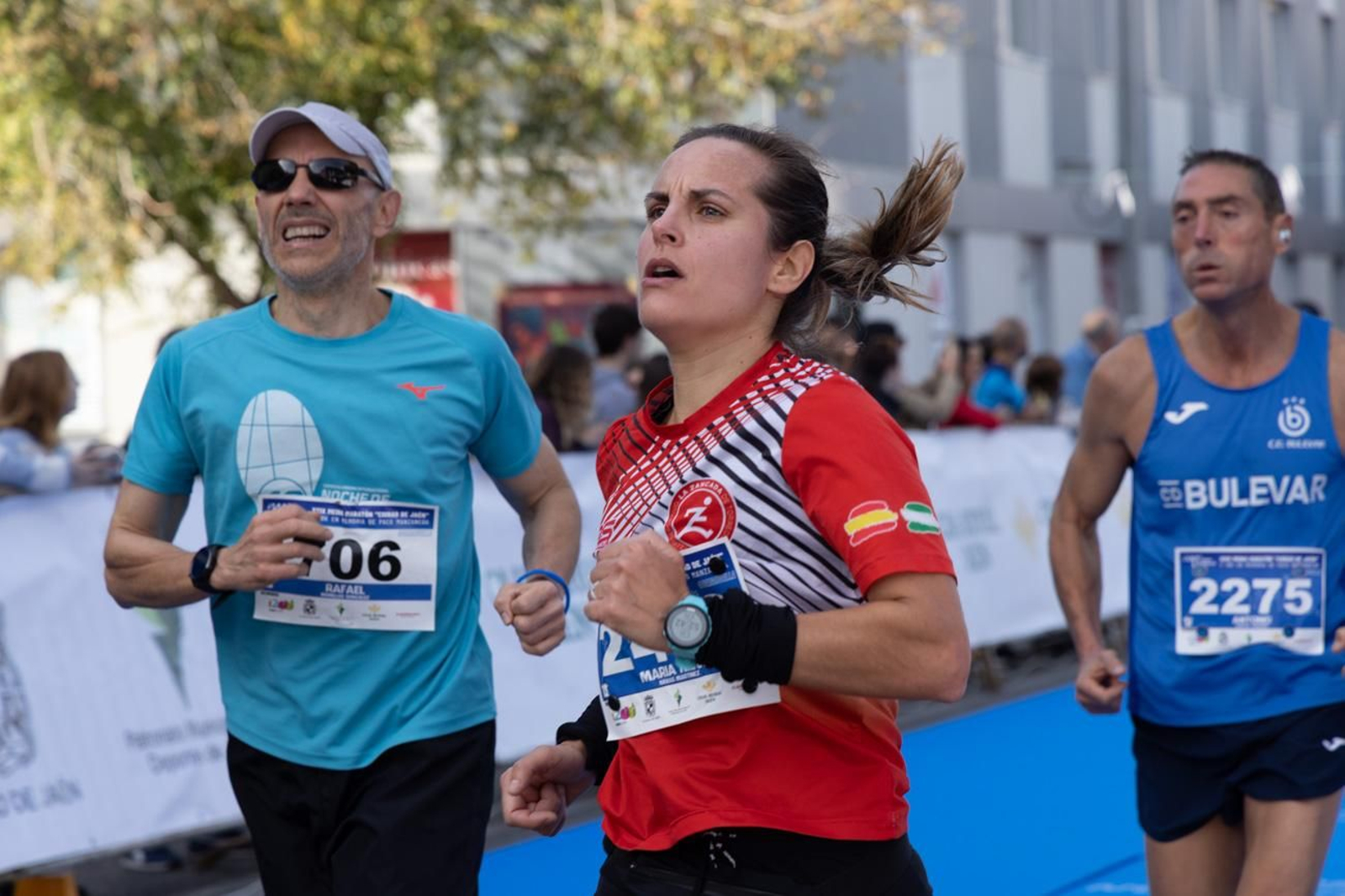 En imágenes: multitudinaria e histórica XXIX Media Maratón 'Ciudad de Jaén' y 10k en memoria de Paco Manzaneda