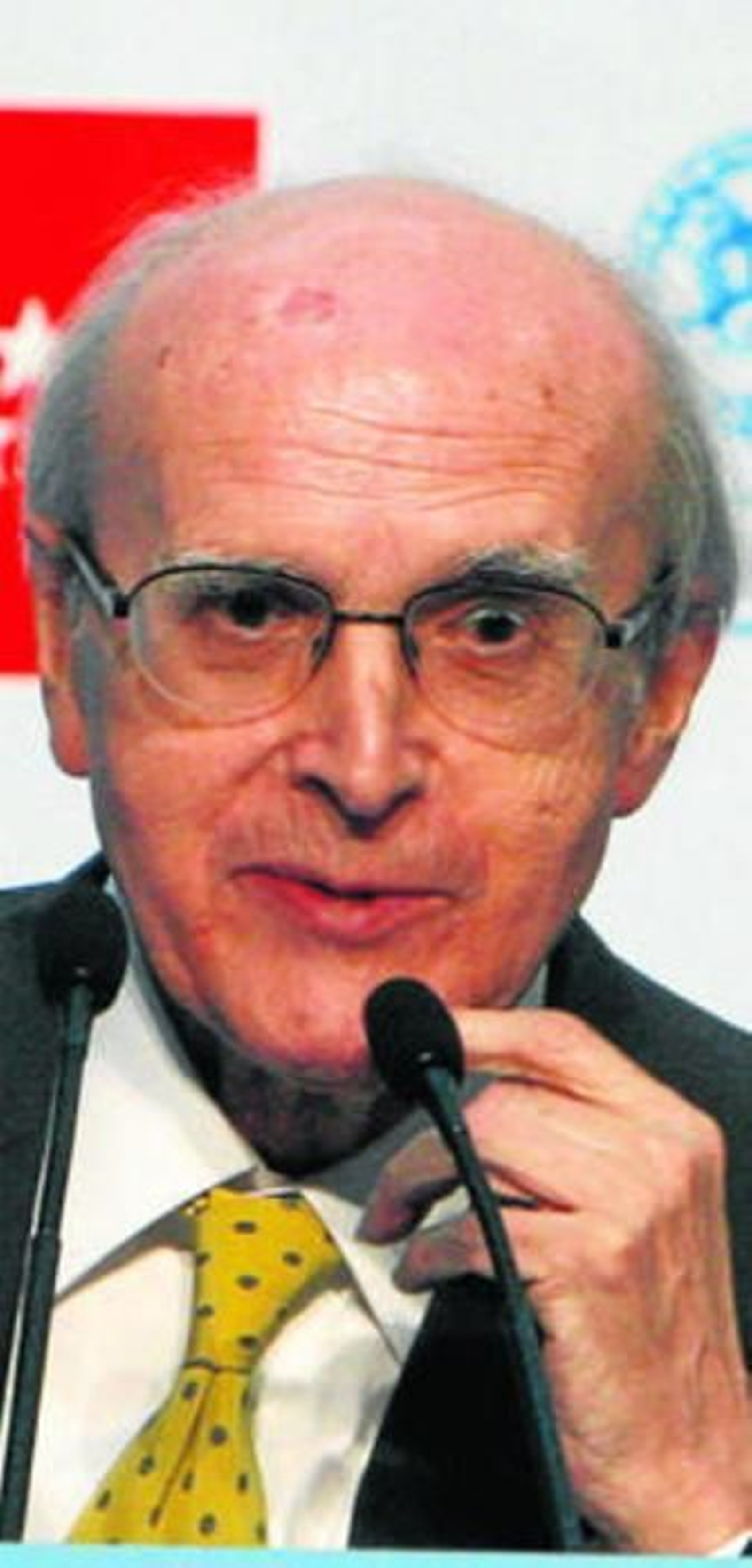 Adiós al humor gráfico inteligente, reflexivo y "de línea perfecta" de Máximo