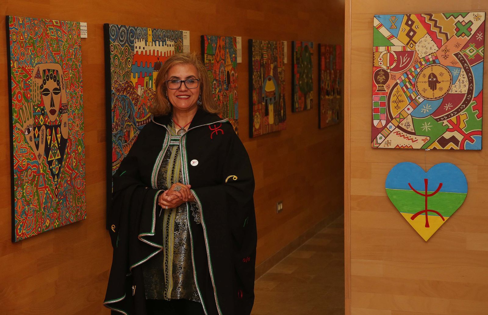 Fotos de la exposición de Zahira Tigtate en Algeciras