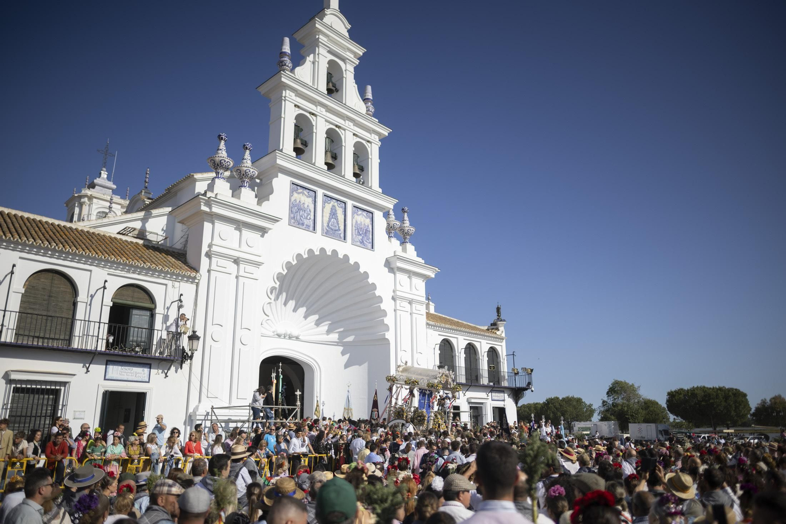 Imágenes de las primeras presentaciones de las hermandades de El Rocío 2024