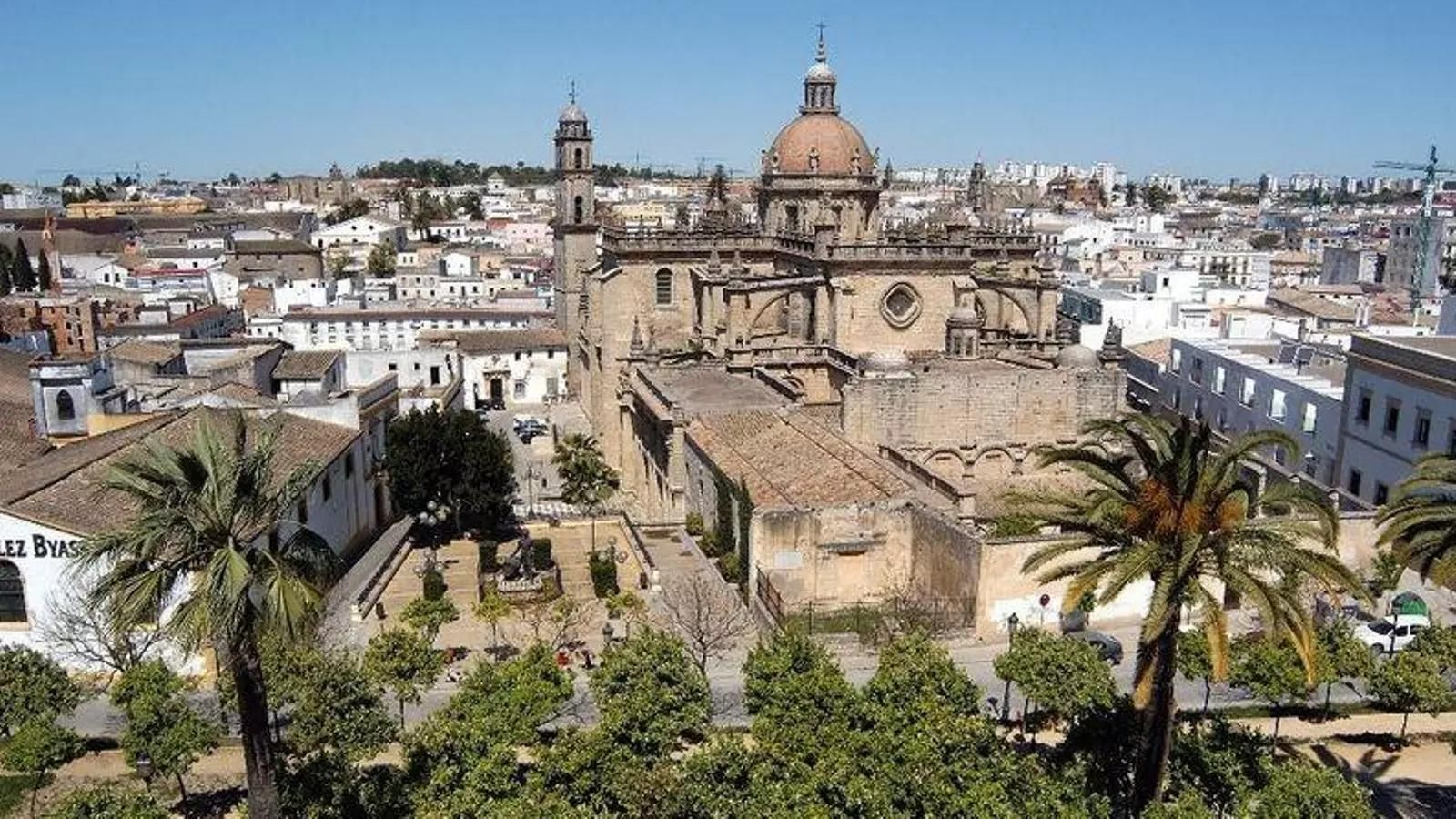 Zonas y monumentos clave del centro que debes conocer si vas a visitar Jerez durante el fin de semana de las motos
