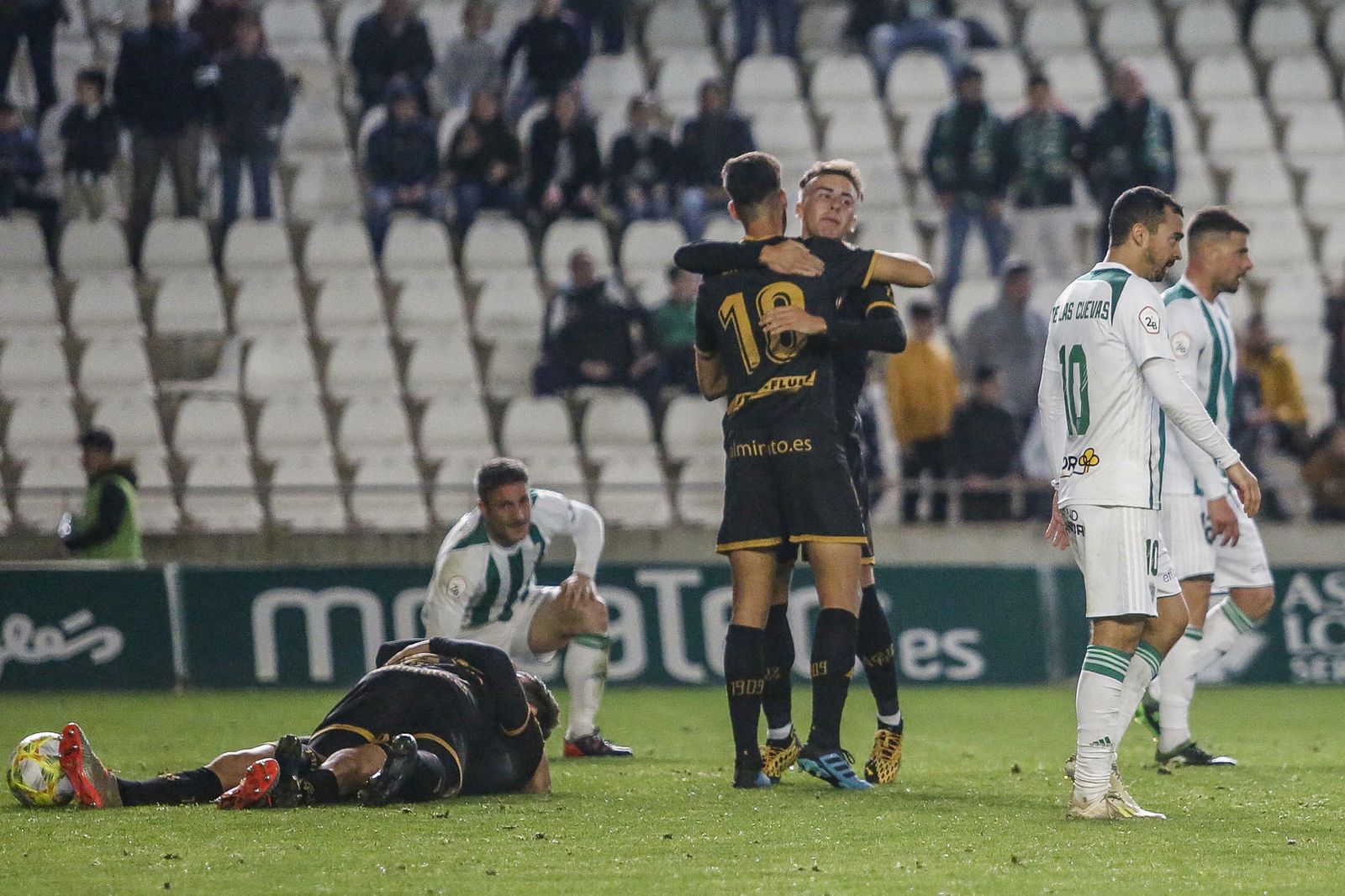 Las mejores fotos del Córdoba - Algeciras