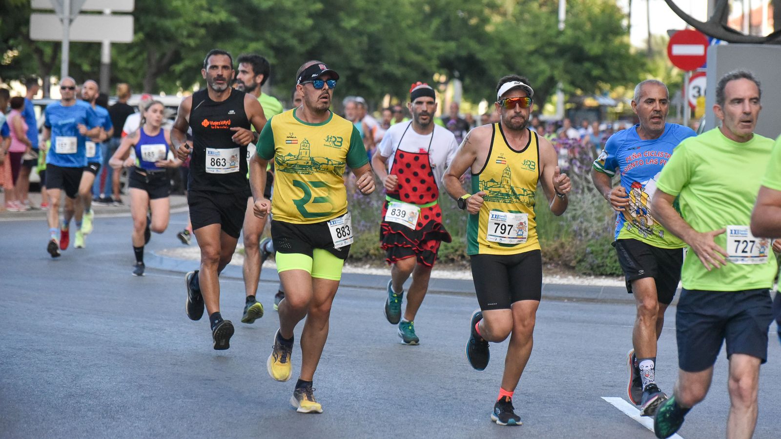 Búscate en la galeria de adultos de la XXI Carrera Popular Puerto Bahía de Algeciras