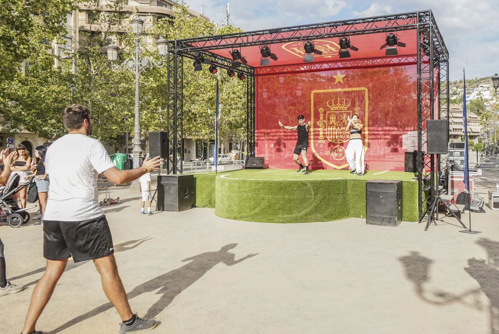 Granada disfruta con la Fan Zone de la Selección española