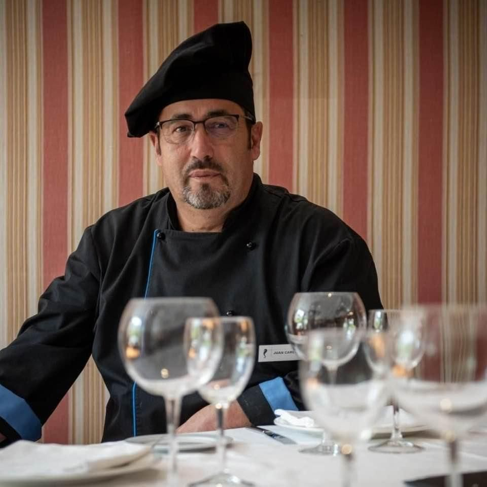 Juan Carlos Carrasco, el jerezano encargado de la cocina de Albahaca, en El Puerto.