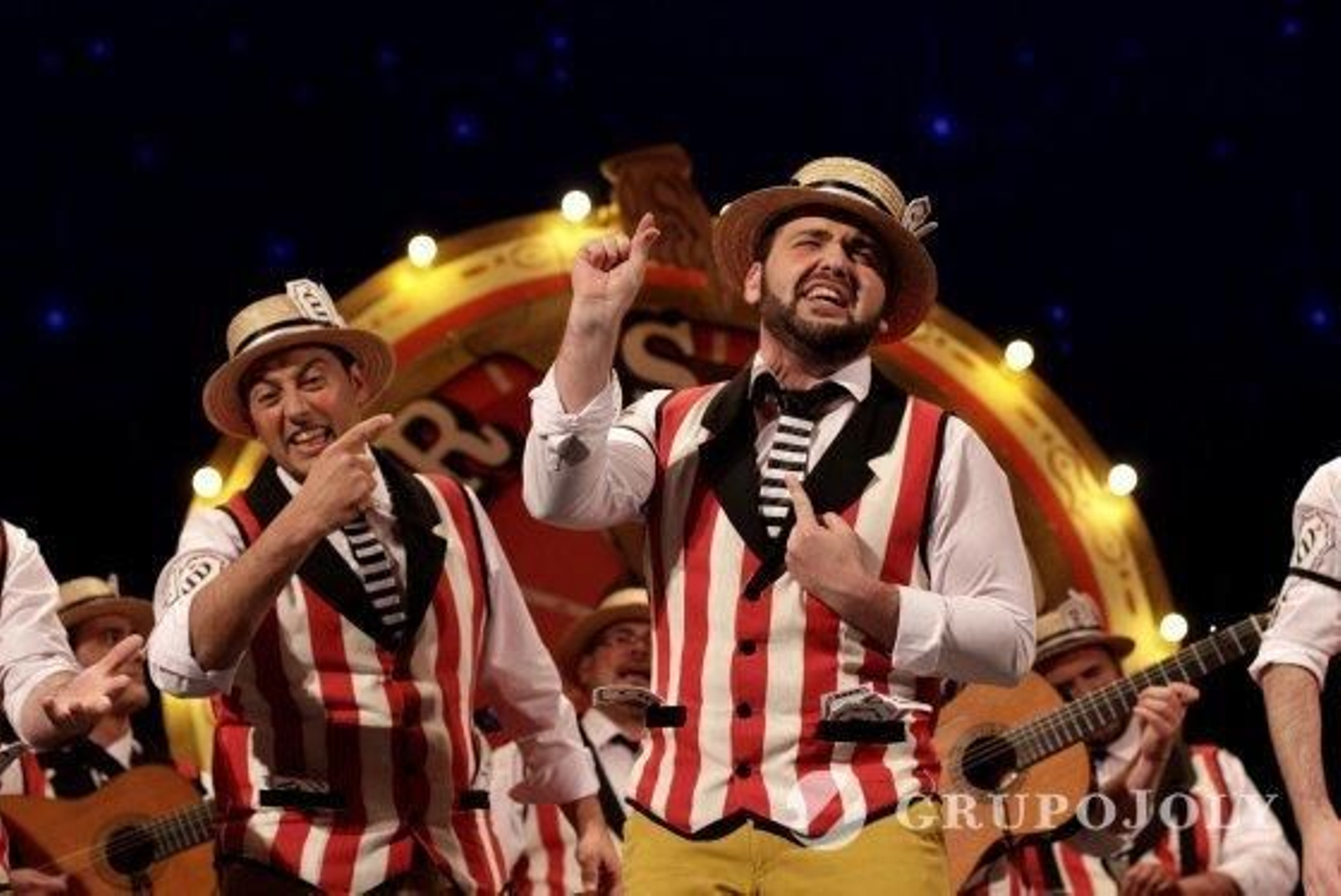 La tómbola.  Foto: Lourdes de Vicente · Fito Carreto