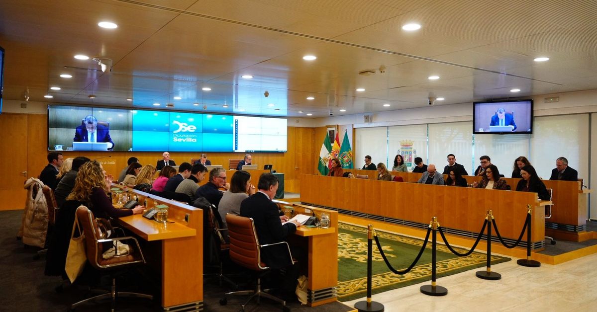 La Diputación impulsa el mantenimiento viario y la renovación de servicios múltiples