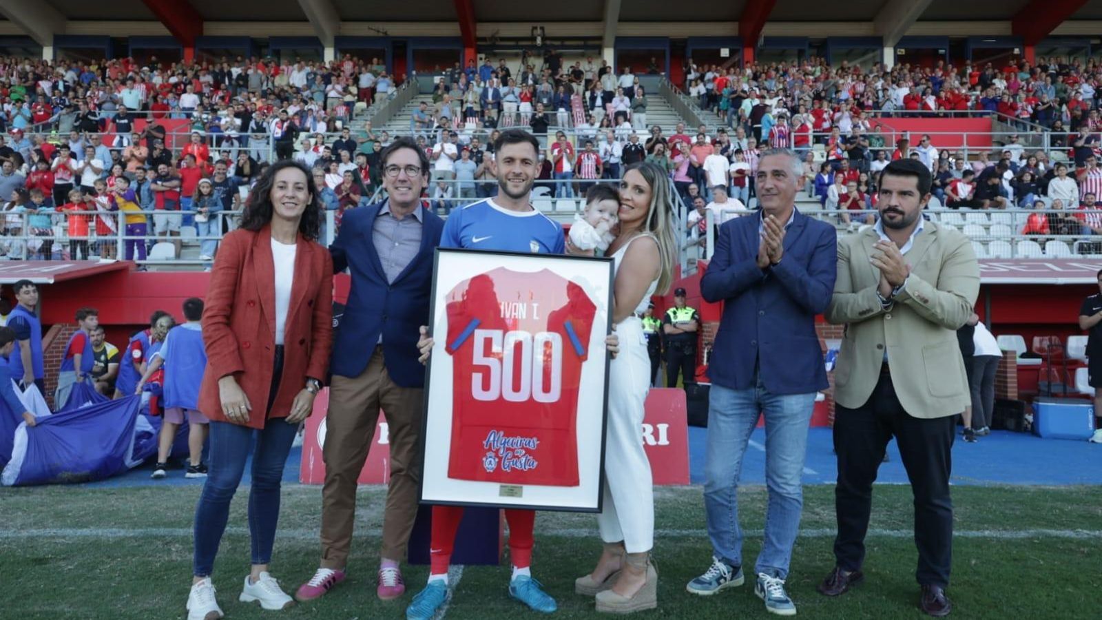 Iván Turrillo, homenajeado. Iván Turrillo, homenajeado.