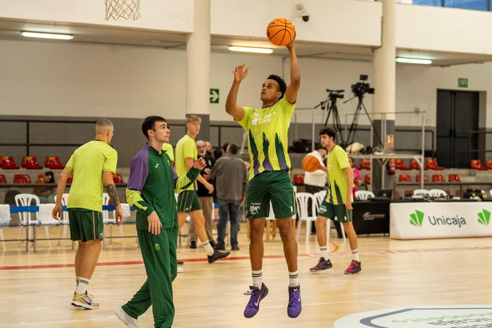 Liga U22: El Unicaja cae ante el Joventut tras un cruel final (71-77)