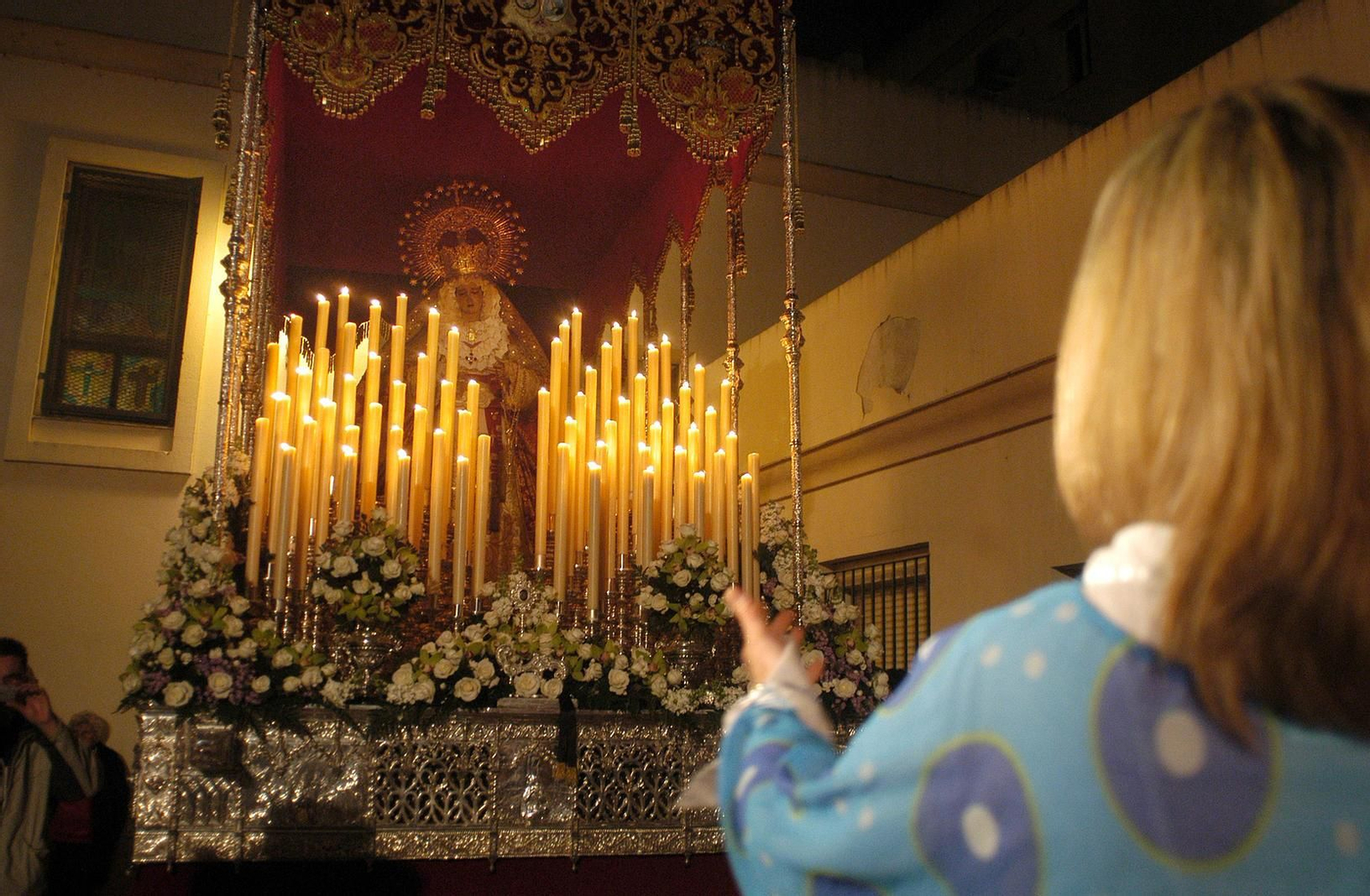 2005. Una saeta a la Amargura antes de entrar en San Benito