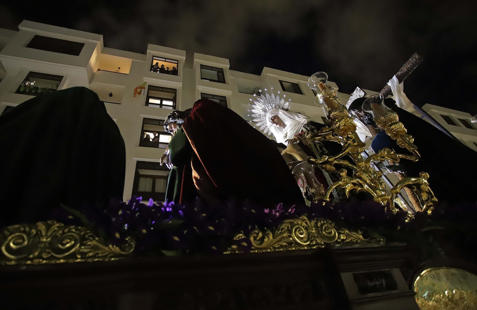 Fotos del Viernes Santo en Algeciras: Santo Entierro, Misericordia y Sagrada Mortaja