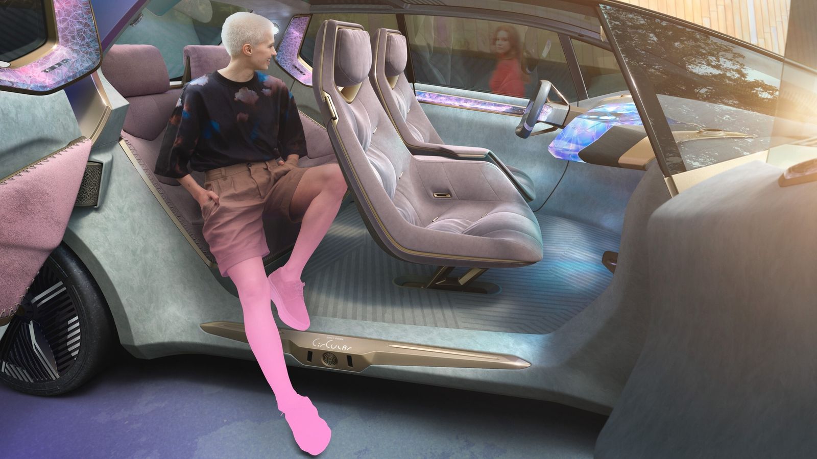 Simplificado al máximo, amplio y muy luminoso. Así es el habitáculo de este concept-car en el que BMW ve el futuro de sus compactos.