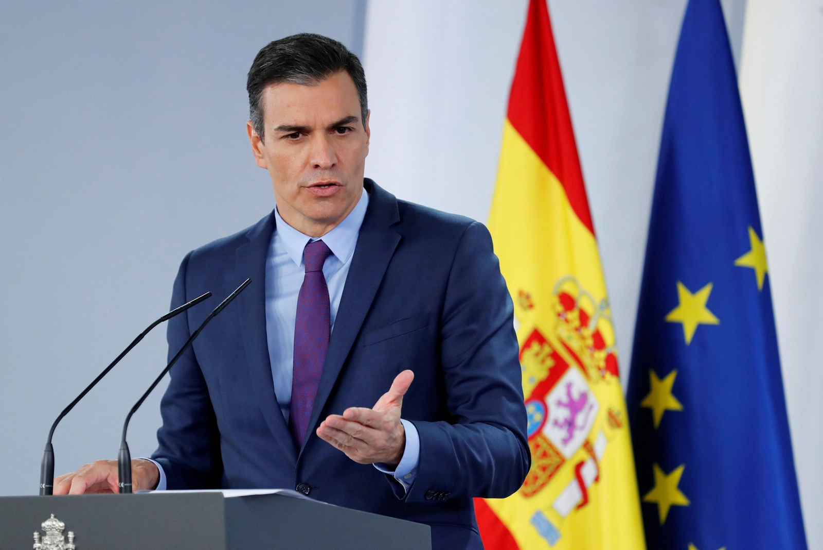 Pedro Sánchez, este martes en la sala de prensa de Moncloa.