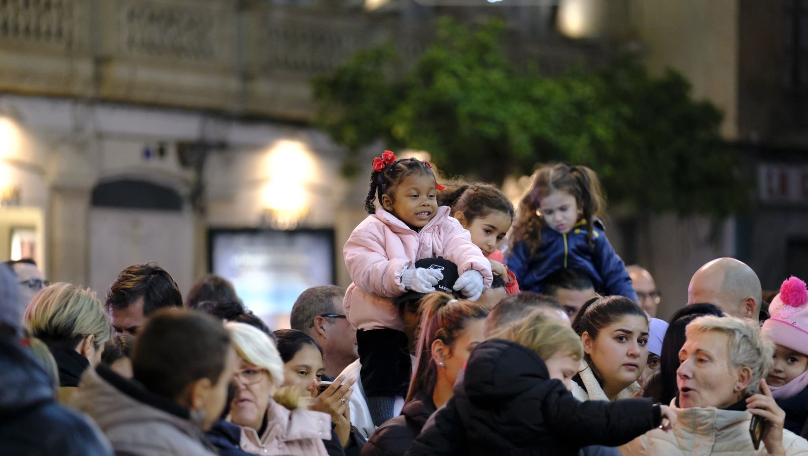 Fotogalería de la Cabalgata de Reyes Magos en Almería
