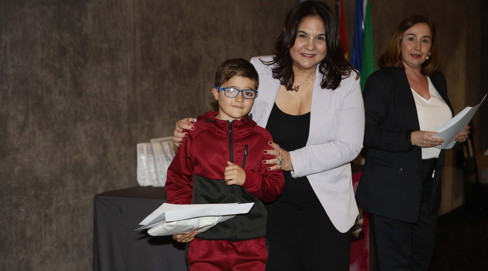 Las fotos de la entrega de los Premios a la Mujer Linense 2025